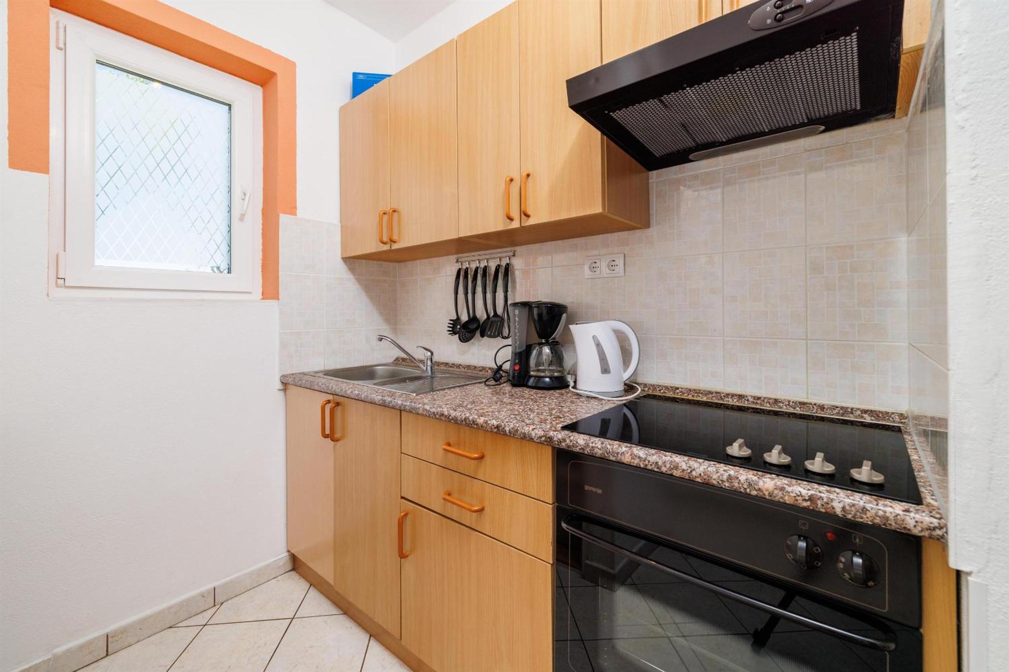 Apartment Julija ポヴィレ エクステリア 写真